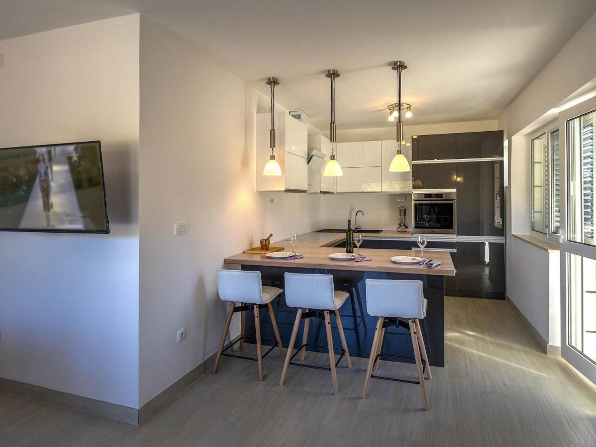 Apartments Snjezana Povlja  Εξωτερικό φωτογραφία