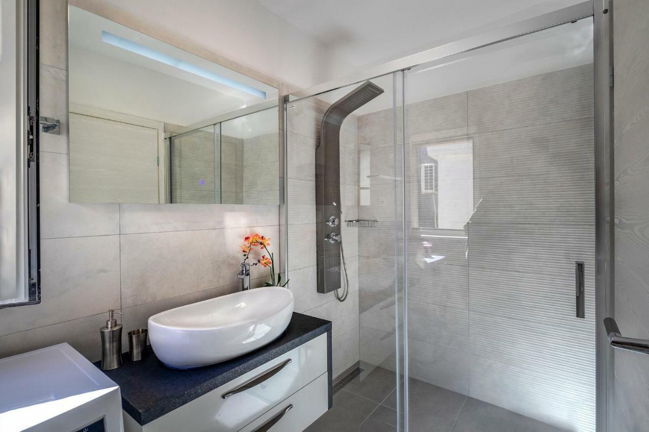 Apartments Snjezana Povlja  Εξωτερικό φωτογραφία